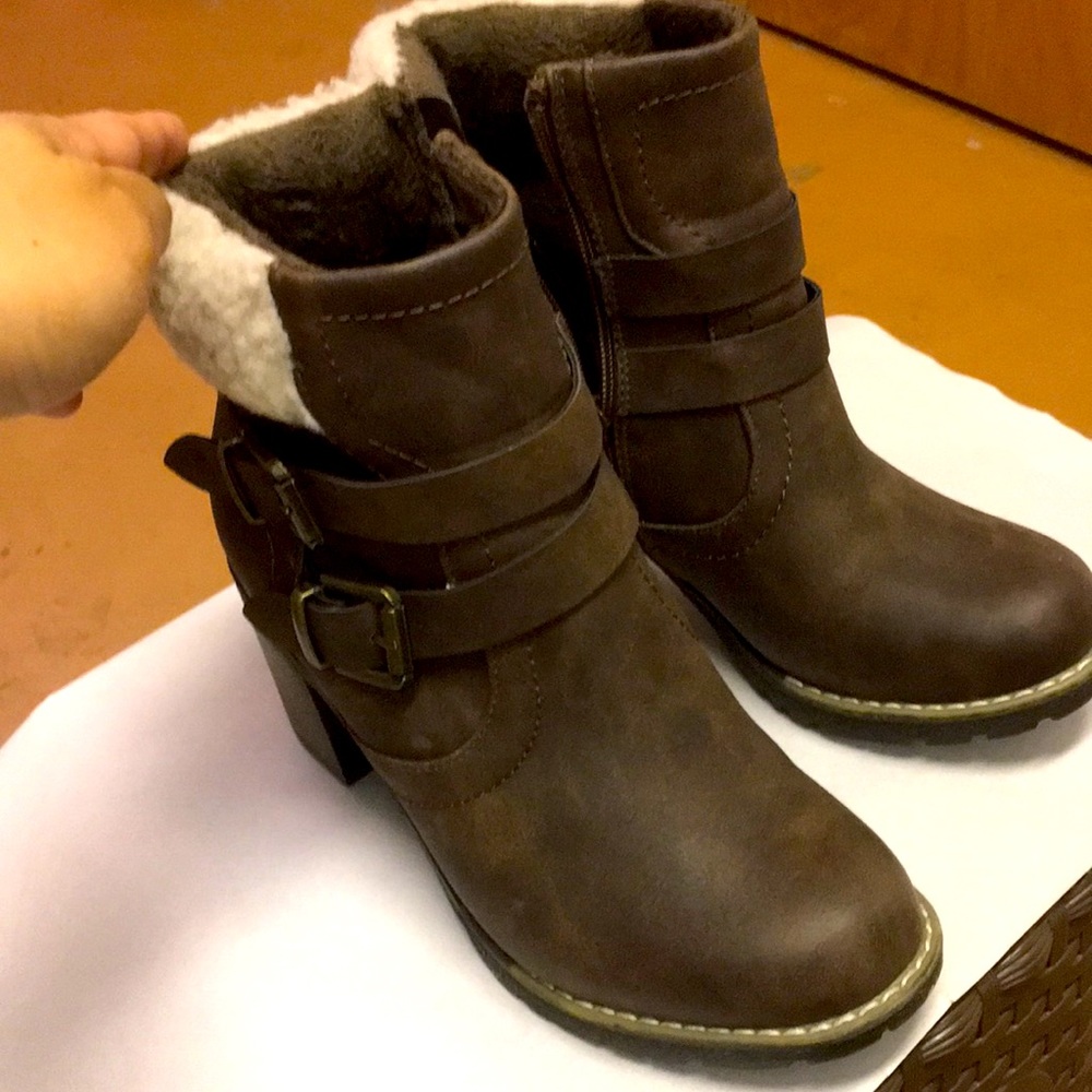 🌟SALE🌟Warm boots.